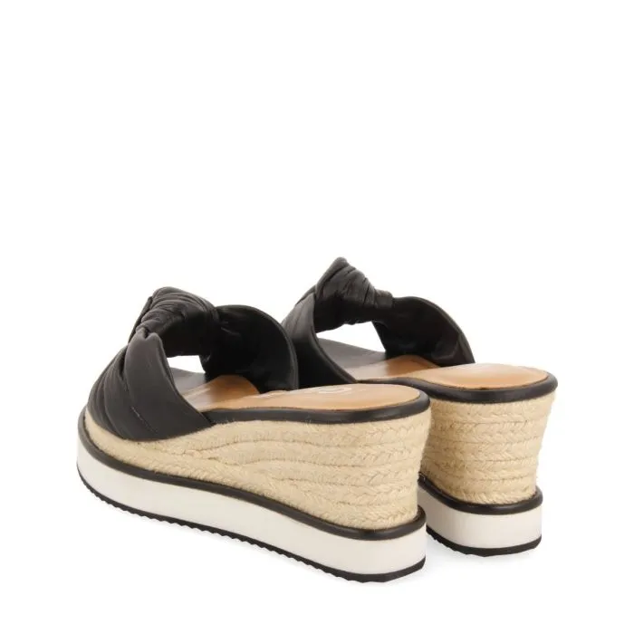 BLACK SLIDE SANDALS WITH KNOT DETAIL AND WEDGE FOR WOMEN CAKRAN