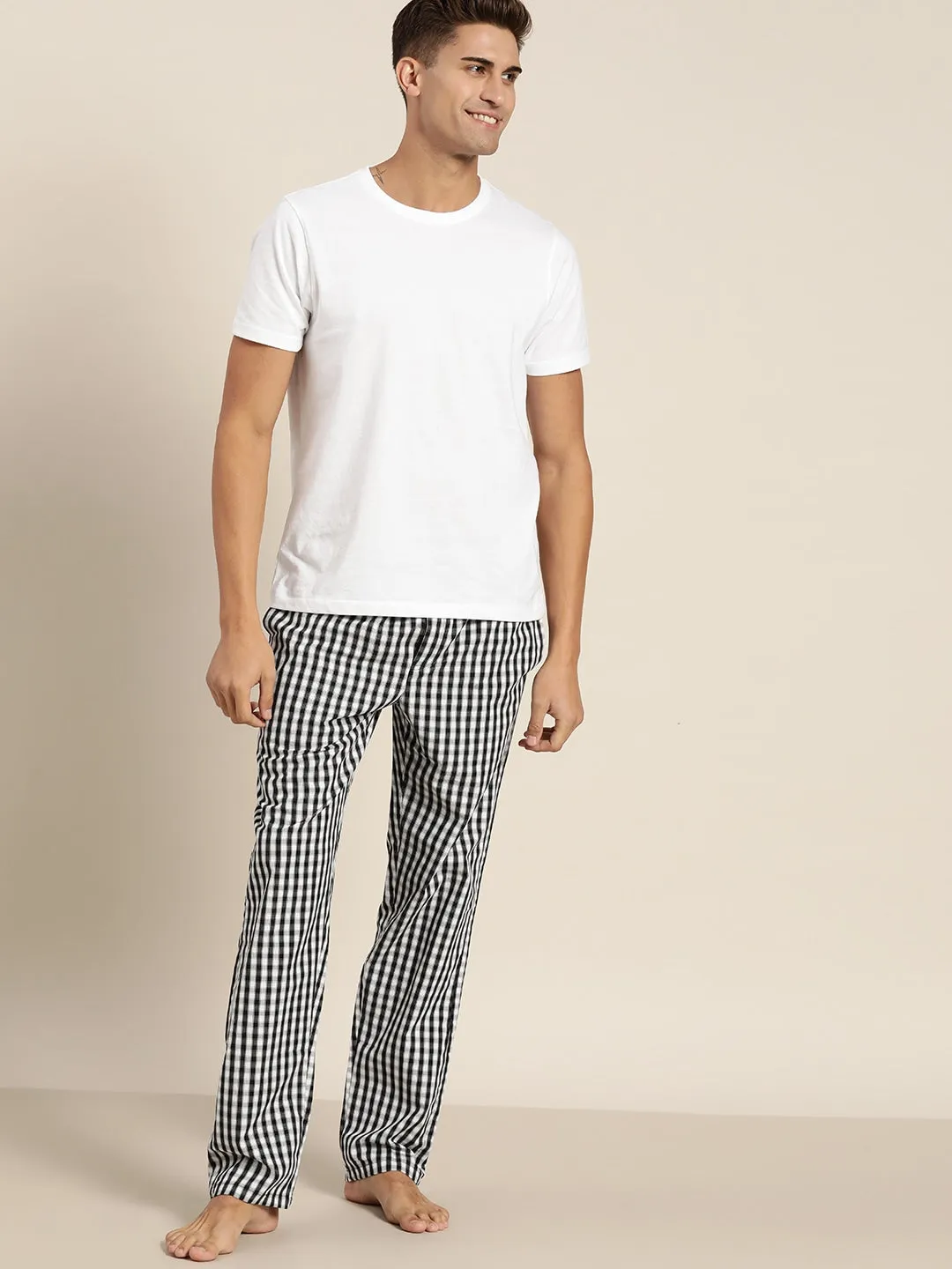 Men Black & White Checks Pure Cotton Relaxed Fit Casual Lounge Pant