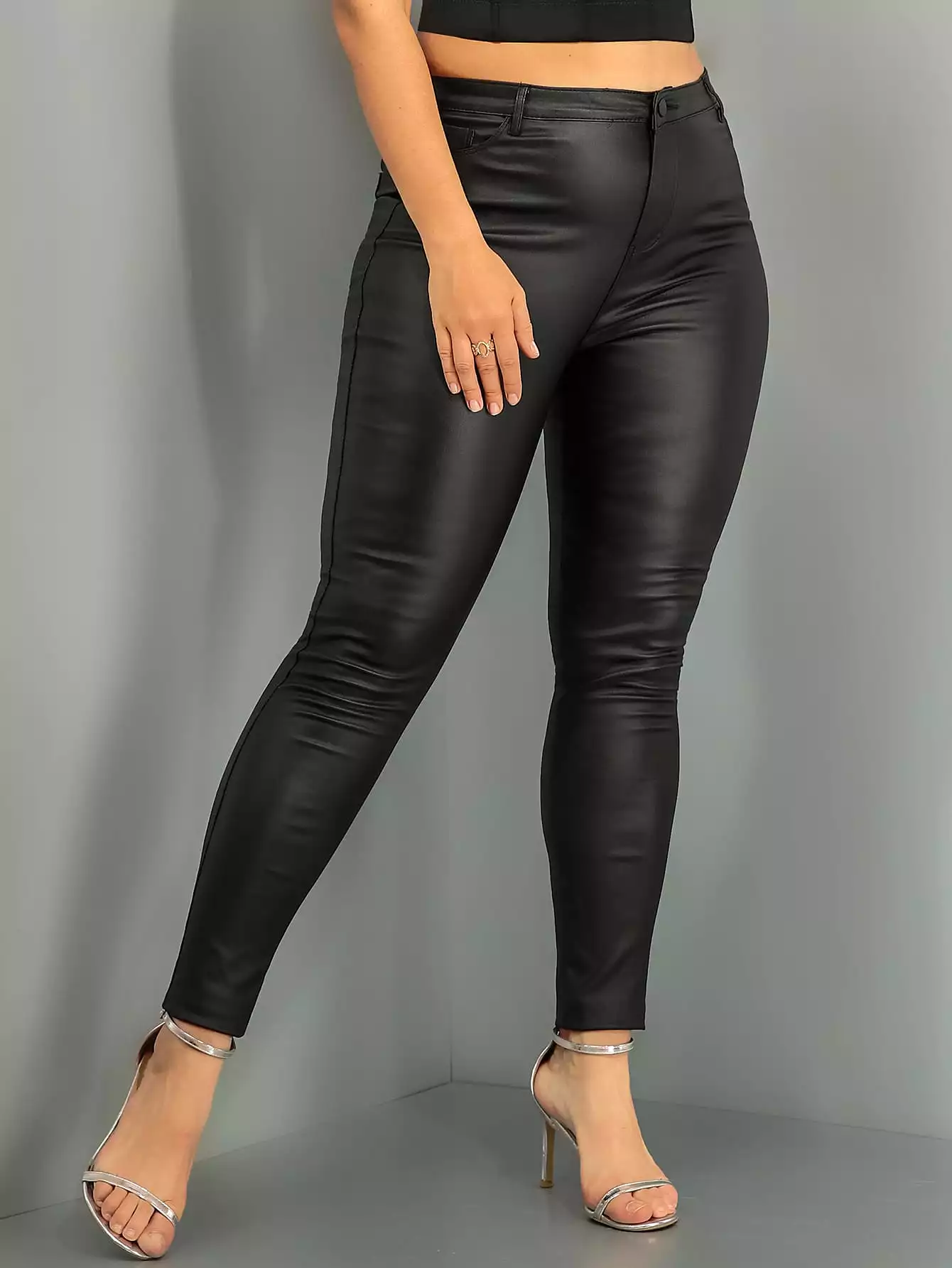 Plus High Waist PU Leather Skinny Pants