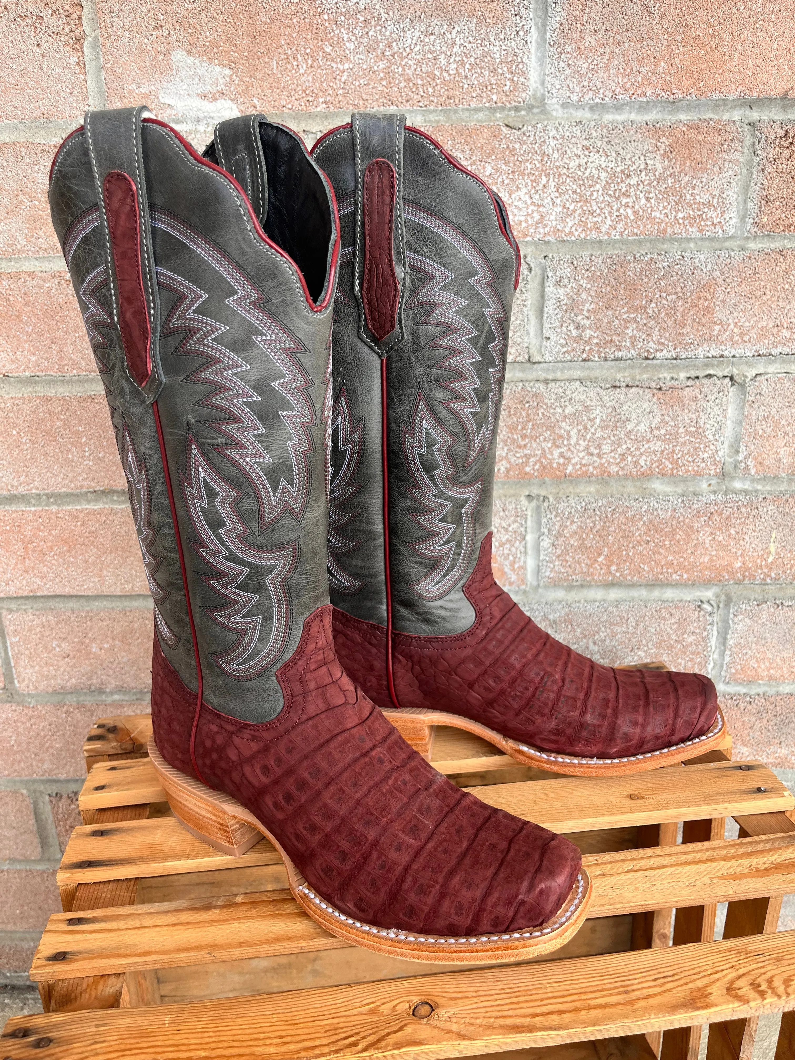 R. Watson Women's Nubuck Rhubarb Caiman Belly Narrow Square Toe Cowgirl Boots RWL2009