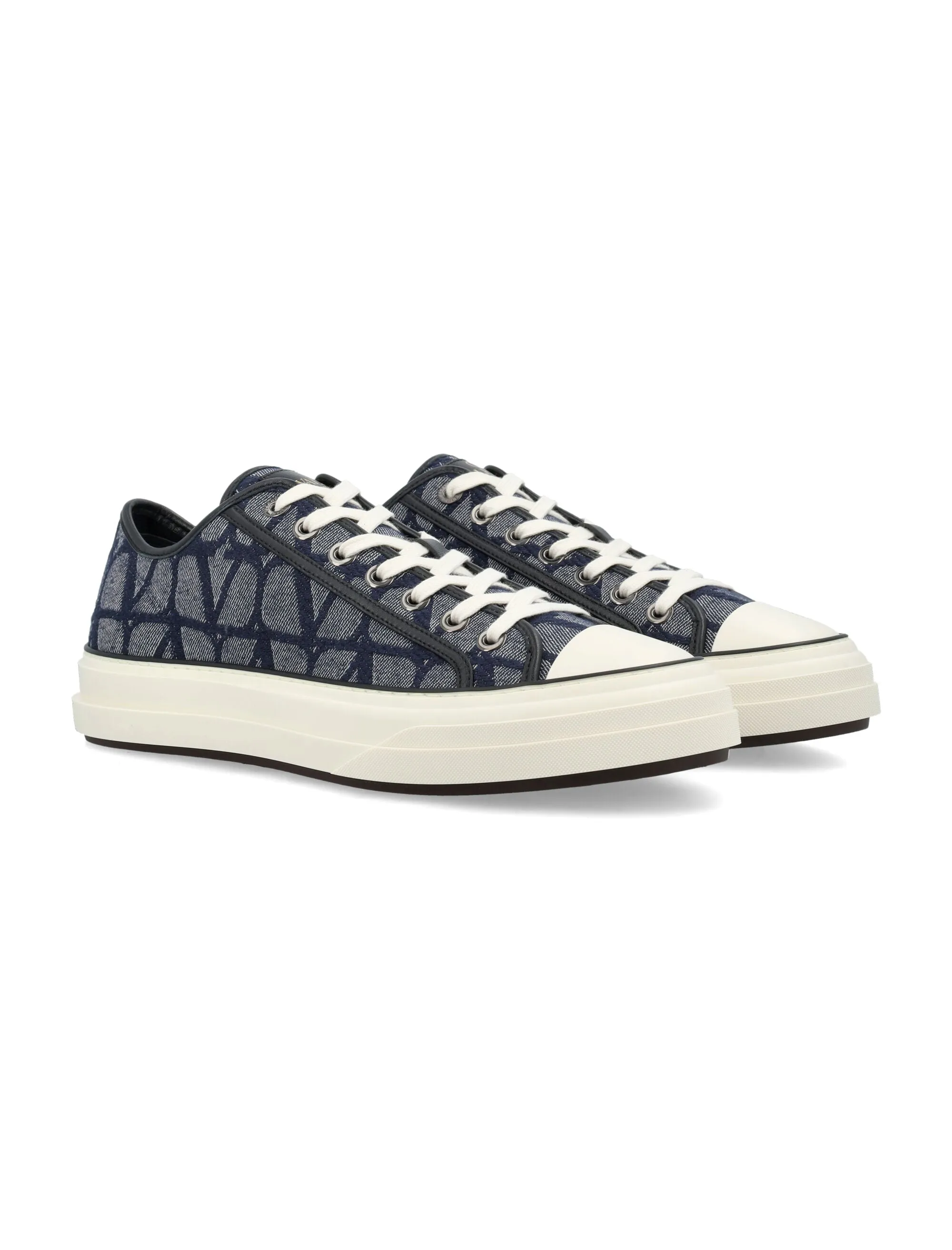 TOILE ICONOGRAPHE SNEAKER