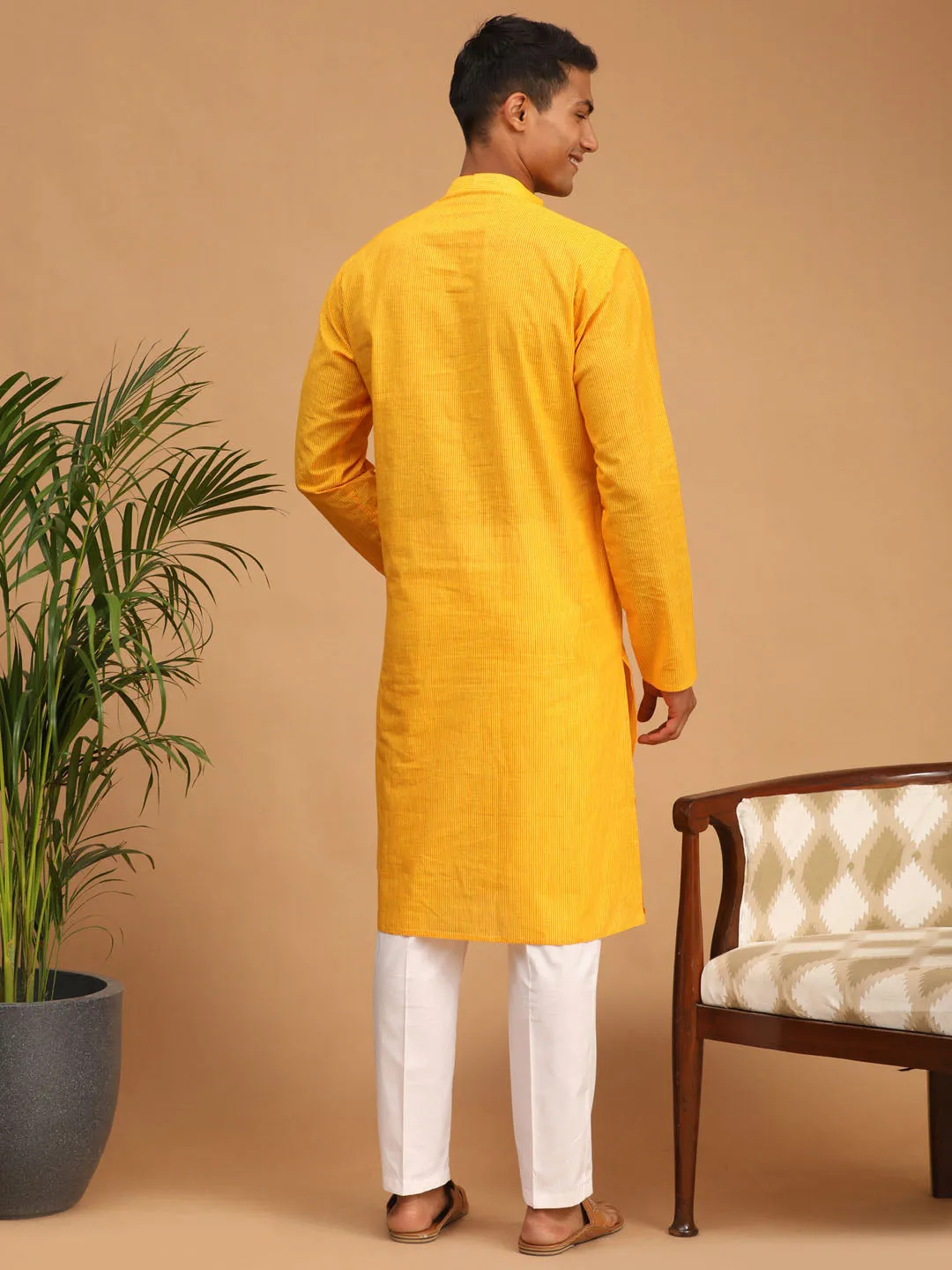 VASTRAMAY Men's Yellow Cotton Handloom Kurta With White Pant Set