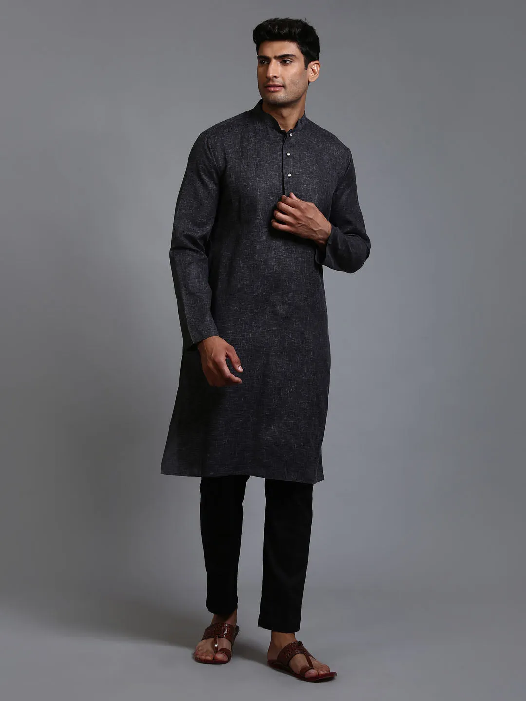 VM BY VASTRAMAY Men's Black Cotton Kurta with Pant Set